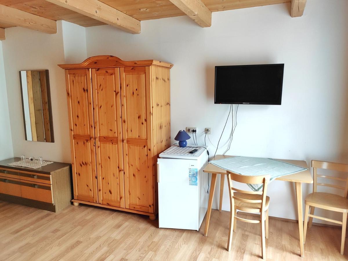 Gaestehaus Lassnig Ebene Reichenau Luaran gambar